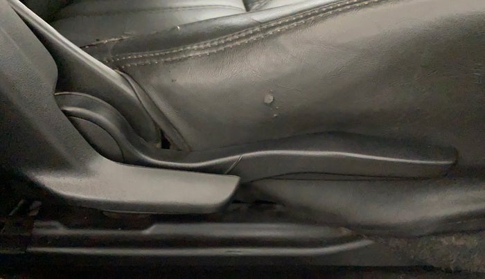 2021 Maruti Baleno ZETA PETROL 1.2, Petrol, Manual, 67,196 km, Driver Side Adjustment Panel