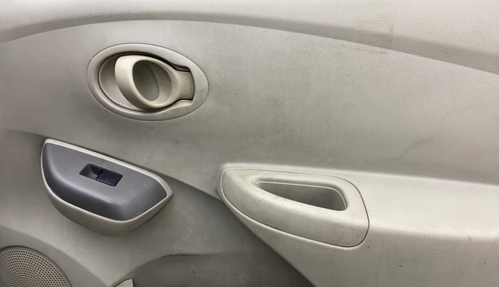 2015 Datsun Go Plus T, Petrol, Manual, 83,115 km, Driver Side Door Panels Control