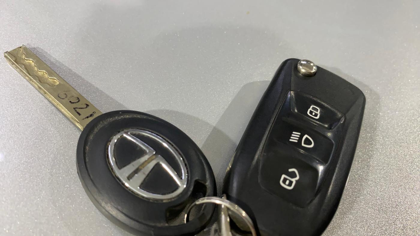 2021 Tata Tiago XZA PETROL, Petrol, Automatic, 13,081 km, Key Close Up