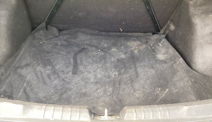 2014 Tata Zest XMA F-TRONIC DIESEL, Diesel, Automatic, 1,36,213 km, Boot Inside