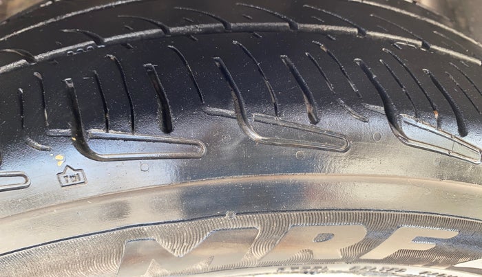 2014 Tata Zest XMA F-TRONIC DIESEL, Diesel, Automatic, 1,36,213 km, Right Front Tyre Tread