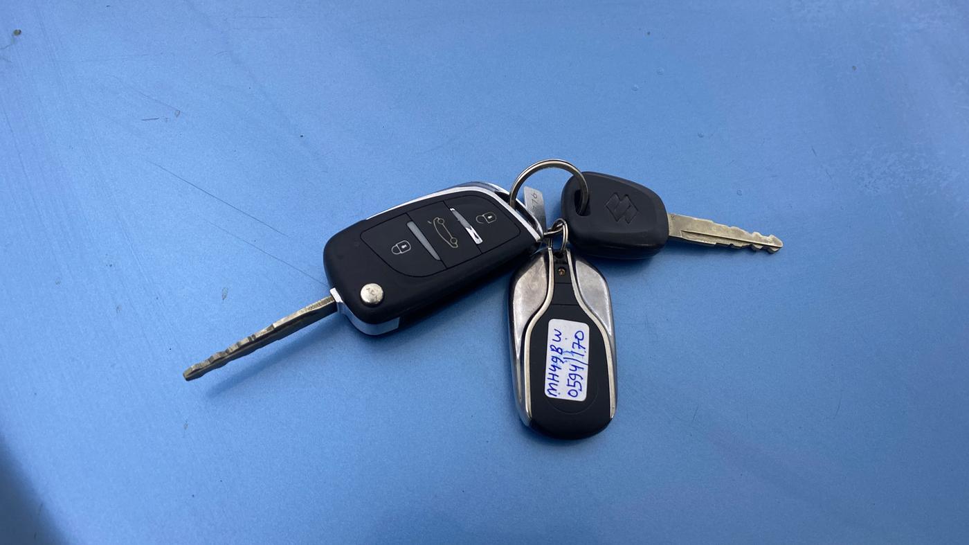 2022 Maruti New Wagon-R LXI CNG 1.0, CNG, Manual, 44,020 km, Key Close Up