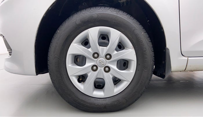2017 Hyundai Elite i20 Magna Executive 1.2, Petrol, Manual, 25,022 km, Left Front Wheel