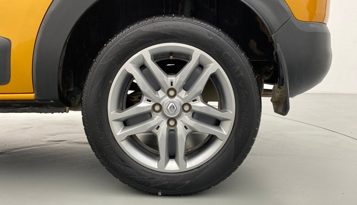 2020 Renault TRIBER RXZ AT, Petrol, Automatic, 9,313 km, Left Rear Wheel