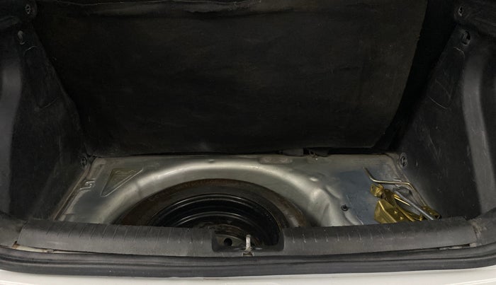 2016 Hyundai Elite i20 MAGNA 1.2, Petrol, Manual, 51,407 km, Boot Inside