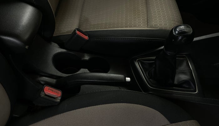 2016 Hyundai Elite i20 MAGNA 1.2, Petrol, Manual, 51,407 km, Gear Lever