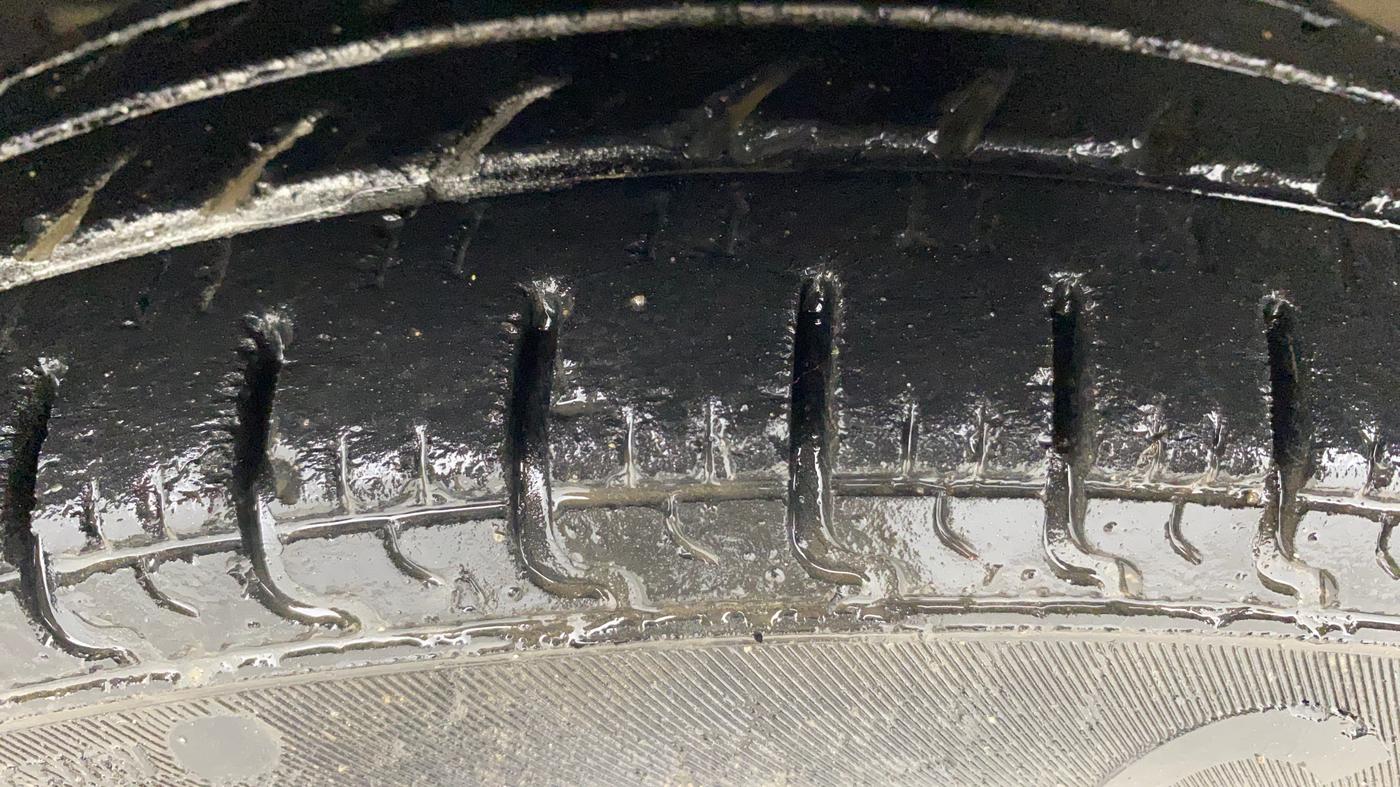 2019 Datsun Go A, Petrol, Manual, 26,461 km, Left Front Tyre Tread