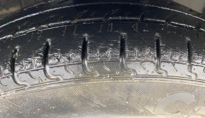 2019 Datsun Go A, Petrol, Manual, 26,461 km, Right Front Tyre Tread