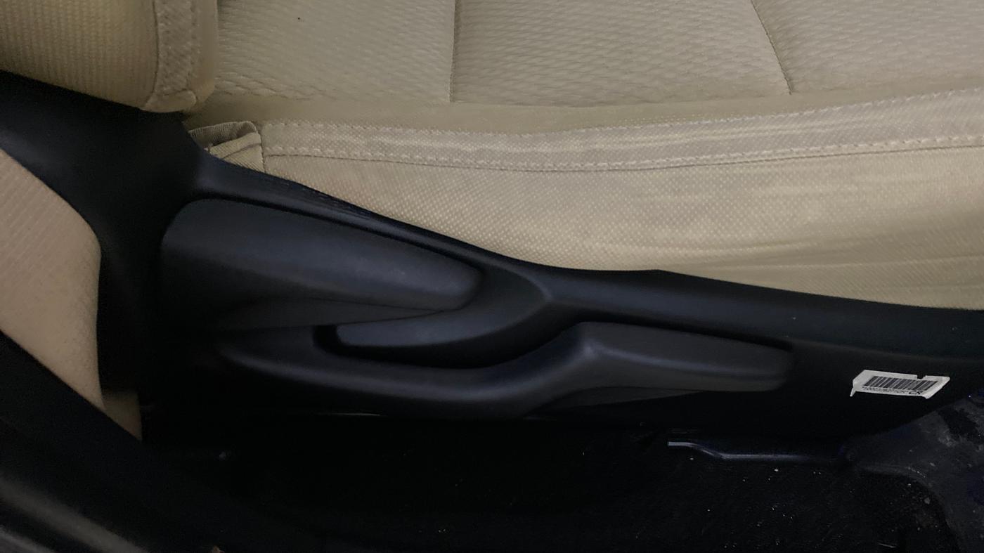 2017 Toyota Corolla Altis G CVT PETROL, Petrol, Automatic, 39,248 km, Driver Side Adjustment Panel