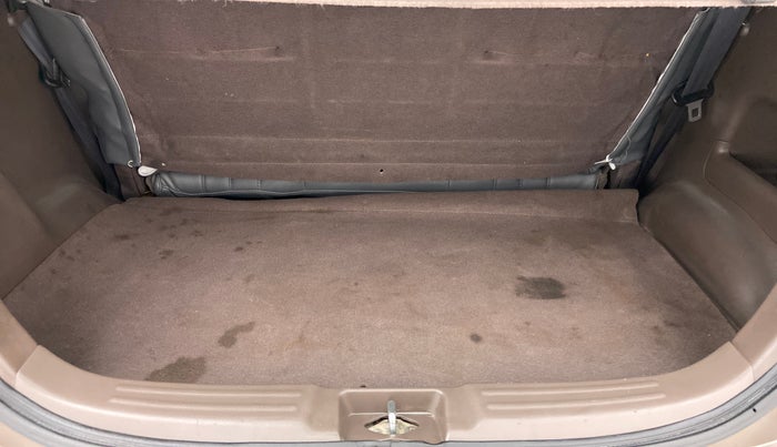 2012 Maruti Zen Estilo VXI, Petrol, Manual, 54,507 km, Boot Inside