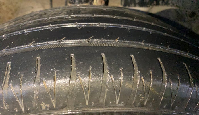 2020 Honda Amaze 1.2L I-VTEC V, Petrol, Manual, 74,985 km, Right Front Tyre Tread