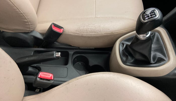 2018 Hyundai Grand i10 ASTA 1.2 KAPPA VTVT, Petrol, Manual, 56,129 km, Gear Lever