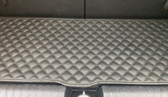 2022 KIA CARENS PRESTIGE PLUS 1.5 DIESEL 7 STR, Diesel, Manual, 38,893 km, Boot Inside