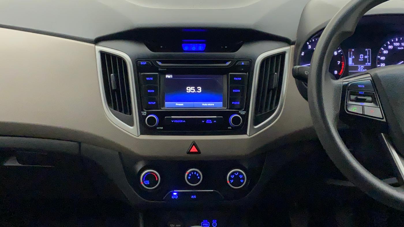 2017 Hyundai Creta E PLUS 1.6 PETROL, Petrol, Manual, 93,639 km, Air Conditioner