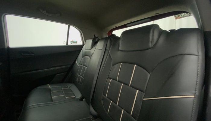 2017 Hyundai Creta E PLUS 1.6 PETROL, Petrol, Manual, 93,639 km, Right Side Rear Door Cabin