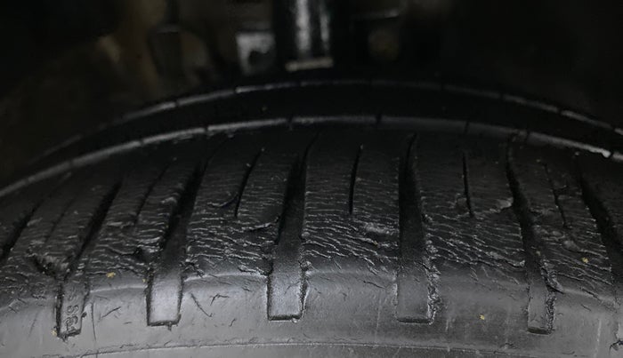 2015 Volkswagen Polo GT TDI, Diesel, Manual, 79,991 km, Right Front Tyre Tread