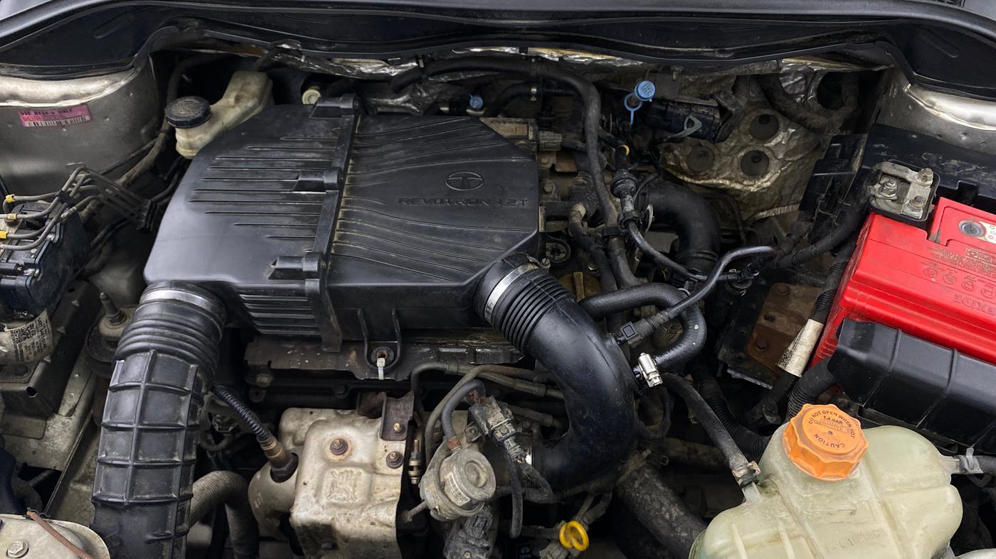 2015 Tata Zest XMS PETROL, Petrol, Manual, 71,120 km, Engine View