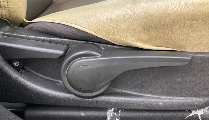 2015 Tata Zest XMS PETROL, Petrol, Manual, 70,846 km, Driver Side Adjustment Panel