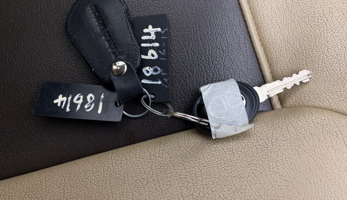 2015 Tata Zest XMS PETROL, Petrol, Manual, 70,846 km, Key Close Up