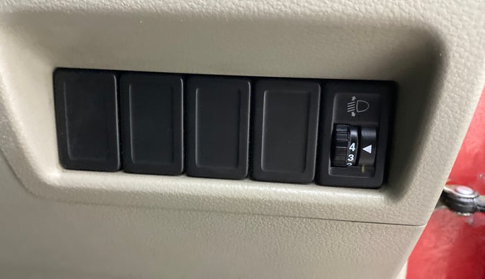 2017 Maruti Celerio ZXI AMT, Petrol, Automatic, 72,308 km, Dashboard - Headlight height adjustment not working
