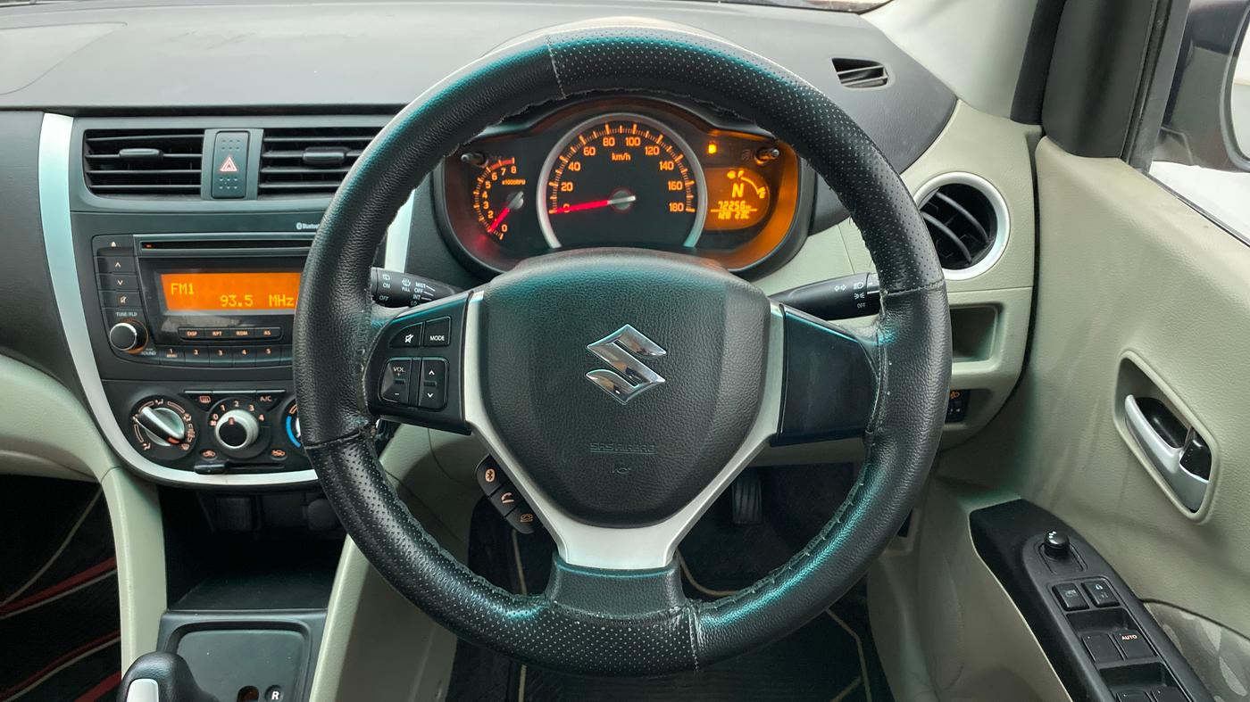 2017 Maruti Celerio ZXI AMT, CNG, Automatic, 72,308 km, Steering Wheel Close Up
