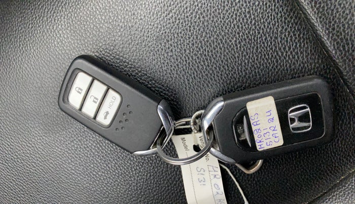 2019 Honda Amaze 1.2L I-VTEC V, Petrol, Manual, 75,057 km, Key Close Up