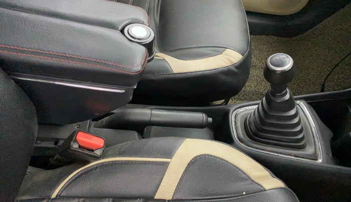 2019 Honda Amaze 1.2L I-VTEC V, Petrol, Manual, 75,057 km, Gear Lever