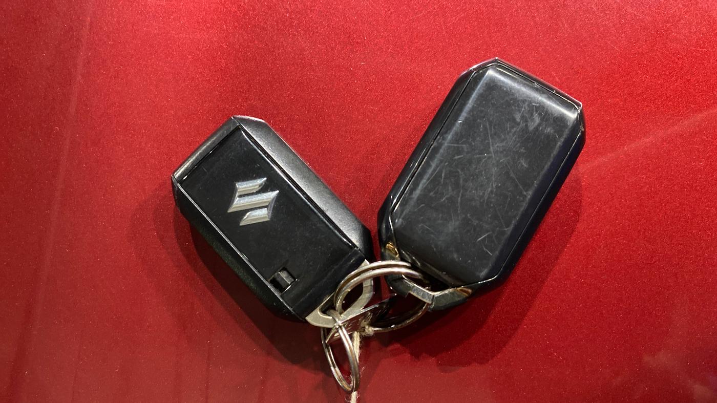 2024 Maruti Grand Vitara ZETA SMART HYBRID, Petrol, Manual, 31,595 km, Key Close Up