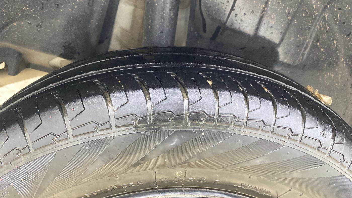 2020 Maruti Swift VXI, Petrol, Manual, 58,254 km, Right Rear Tyre Tread