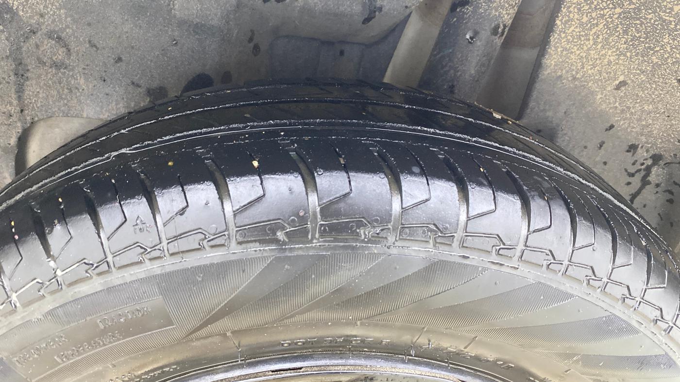 2020 Maruti Swift VXI, Petrol, Manual, 58,254 km, Left Rear Tyre Tread