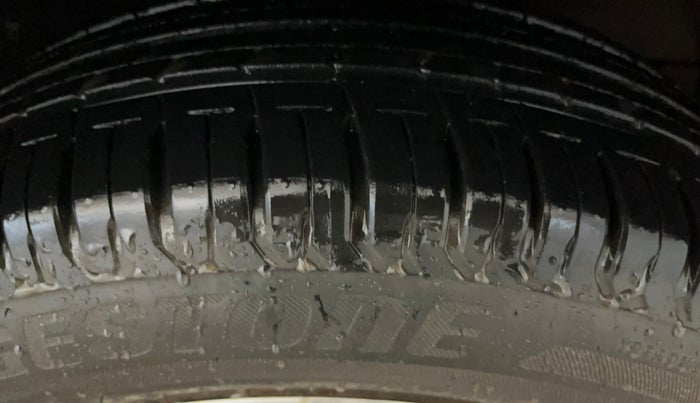2023 Toyota RUMION V AT , Petrol, Automatic, 7,062 km, Right Front Tyre Tread