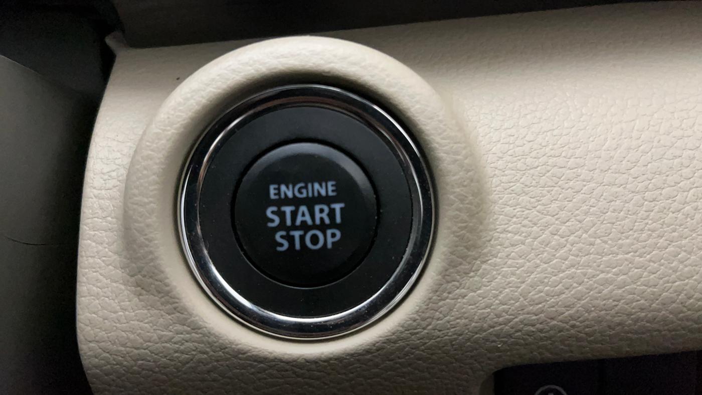 2023 Toyota RUMION V AT , Petrol, Automatic, 7,123 km, Keyless Start/ Stop Button
