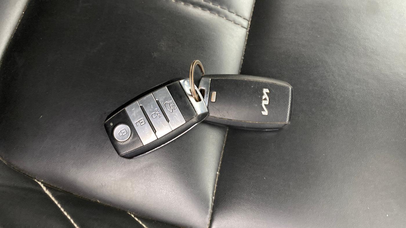 2021 KIA SELTOS HTX 1.5 PETROL, Petrol, Manual, 83,158 km, Key Close Up