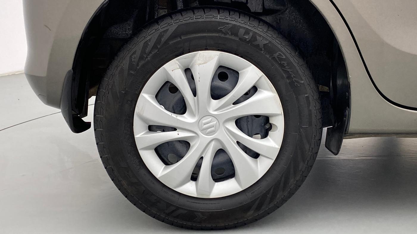 2020 Maruti Swift VXI, Petrol, Manual, 26,353 km, Right Rear Wheel