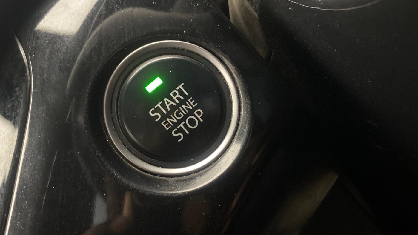 2022 Tata NEXON XZ PLUS (O) PETROL DARK EDITION, Petrol, Manual, 59,488 km, Keyless Start/ Stop Button