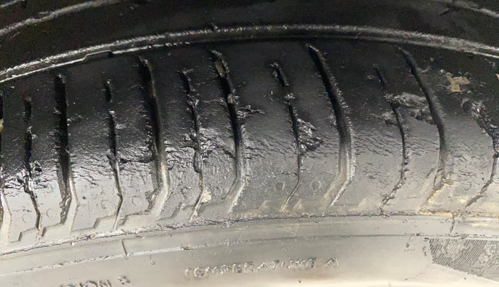 2022 Hyundai NEW I20 ASTA (O) 1.2 MT, Petrol, Manual, 55,268 km, Right Front Tyre Tread