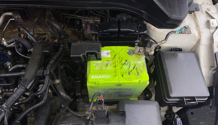 2022 Hyundai NEW I20 ASTA (O) 1.2 MT, Petrol, Manual, 55,268 km, Engine View - Left