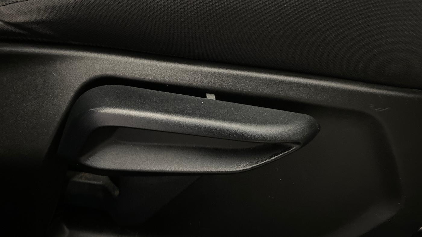 2021 Tata NEXON XZ PLUS PETROL SUNROOF, Petrol, Manual, 45,399 km, Driver Side Adjustment Panel
