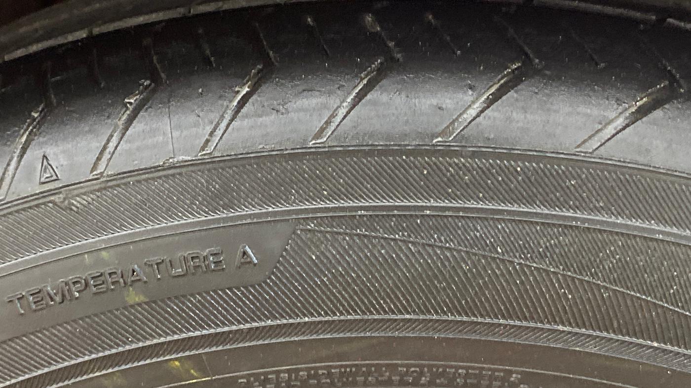 2022 Maruti Celerio ZXI PLUS AGS, Petrol, Automatic, 29,569 km, Right Front Tyre Tread