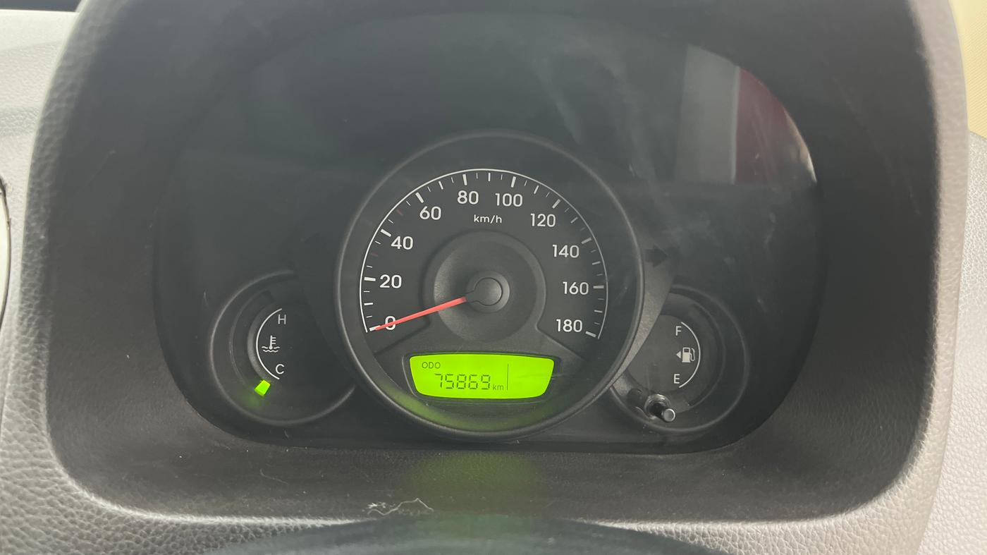 2018 Hyundai Eon ERA +, Petrol, Manual, 75,869 km, Odometer Image