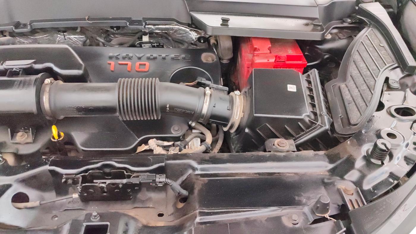 2022 Tata Safari XZA PLUS, Diesel, Automatic, 52,660 km, Engine View - Left