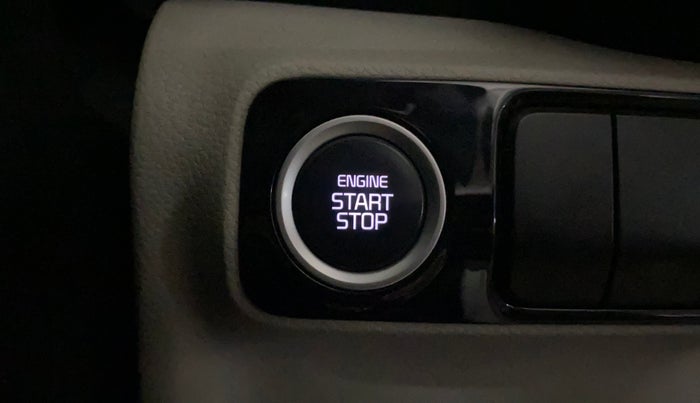 2021 KIA SONET HTX 1.0 IMT, Petrol, Manual, 30,923 km, Keyless Start/ Stop Button