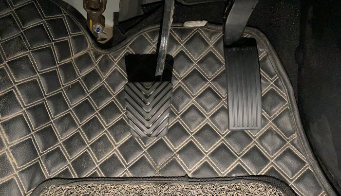 2021 KIA SONET HTX 1.0 IMT, Petrol, Manual, 30,923 km, Pedals