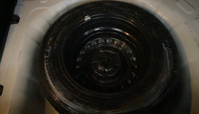 2021 KIA SONET HTX 1.0 IMT, Petrol, Manual, 30,923 km, Spare Tyre