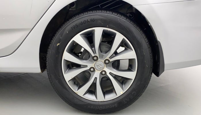 2017 Hyundai Verna 1.6 CRDI SX, Diesel, Manual, 91,078 km, Left Rear Wheel
