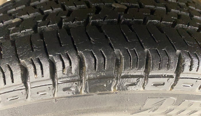 2016 Maruti Alto K10 VXI AMT, Petrol, Automatic, 26,893 km, Right Rear Tyre Tread