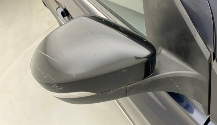 2022 Tata Tiago XZ+ CNG 1.2 RTN, CNG, Manual, 30,399 km, Right rear-view mirror - Minor scratches