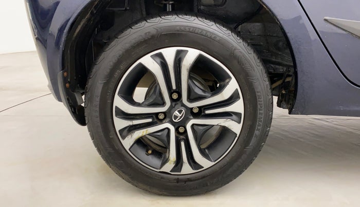2022 Tata Tiago XZ+ CNG 1.2 RTN, CNG, Manual, 30,399 km, Right Rear Wheel