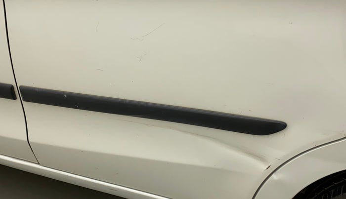 2018 Maruti Celerio ZXI AMT (O), CNG, Automatic, 35,778 km, Rear left door - Minor scratches