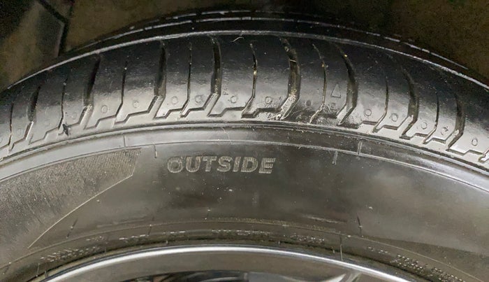 2022 Hyundai NEW I20 SPORTZ 1.2 MT, Petrol, Manual, 41,907 km, Right Rear Tyre Tread